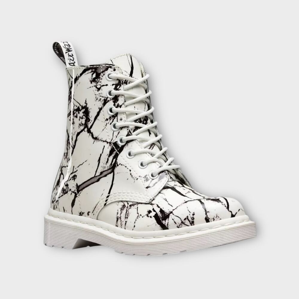 Dr. Martens 1460 Marble Leather Boots White Black Women’s 7 EU 38 Lace Up Rare